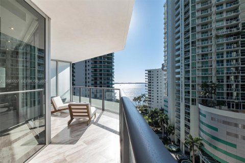 Снять в аренду кондоминиум в Майами, Флорида 1 спальня, 66.52м2, № 2045463 - фото 17