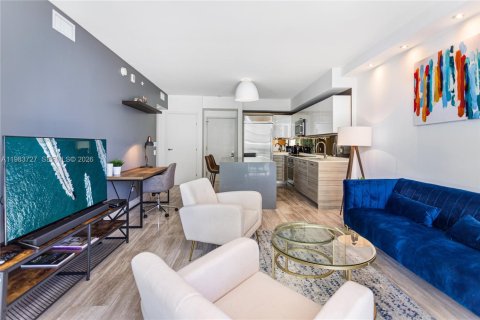 Снять в аренду кондоминиум в Майами, Флорида 1 спальня, 66.52м2, № 2045463 - фото 6