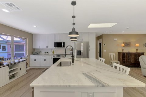House in Englewood, Florida 2 bedrooms, 181.81 sq.m. № 1618670 - photo 17