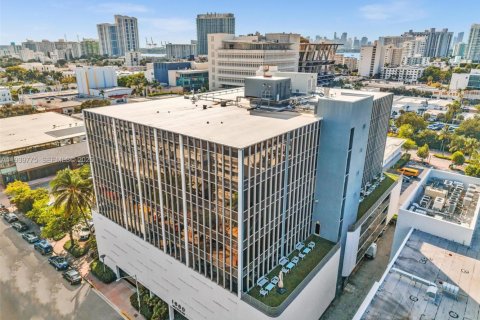 Купить коммерческую недвижимость в Майами-Бич, Флорида № 1997061 - фото 4