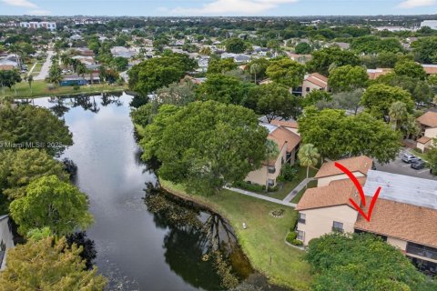 Купить кондоминиум в Коконат Крик, Флорида 3 спальни, 103.59м2, № 1975782 - фото 28