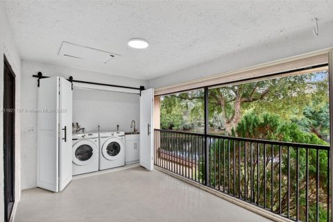 Купить кондоминиум в Коконат Крик, Флорида 3 спальни, 103.59м2, № 1975782 - фото 13