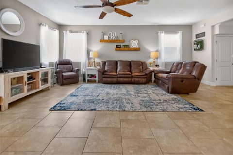 Casa en venta en DeLand, Florida, 4 dormitorios, 213.21 m2 № 2151836 - foto 20