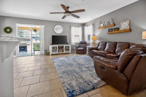 Casa en venta en DeLand, Florida, 4 dormitorios, 213.21 m2 № 2151836 - foto 17