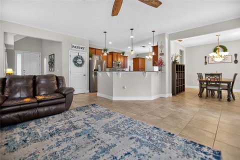 Casa en venta en DeLand, Florida, 4 dormitorios, 213.21 m2 № 2151836 - foto 16