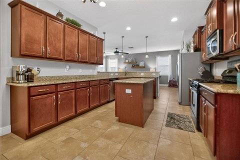 Casa en venta en DeLand, Florida, 4 dormitorios, 213.21 m2 № 2151836 - foto 12