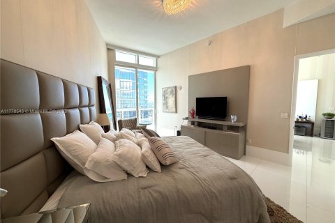 Снять в аренду кондоминиум в Санни-Айлс-Бич, Флорида 2 спальни, 193.61м2, № 2034291 - фото 16