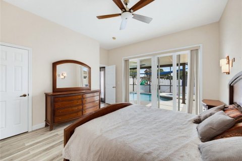 House in Davenport, Florida 5 bedrooms, 231.7 sq.m. № 2239212 - photo 21