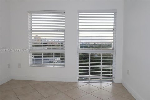 Copropriété à louer à Miami, Floride: 2 chambres, 95.22 m2 № 2004834 - photo 7