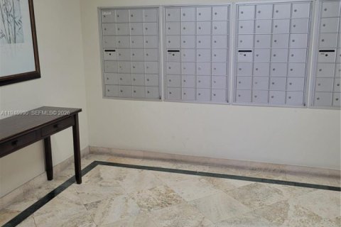 Copropriété à louer à Miami, Floride: 2 chambres, 95.22 m2 № 2004834 - photo 20