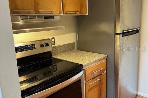 Condo in Winter Park, Florida, 2 bedrooms  № 1857793 - photo 11