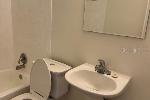 Condo in Winter Park, Florida, 2 bedrooms  № 1857793 - photo 15