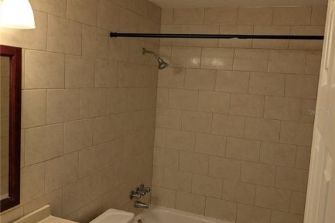 Купить кондоминиум в Кэсселберри, Флорида 5 комнат, 141.68м2, № 1849915 - фото 8