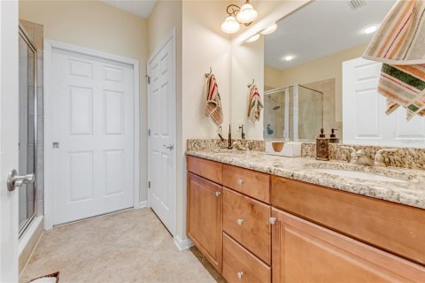 Townhouse in New Smyrna Beach, Florida 3 bedrooms, 158.31 sq.m. № 1567423 - photo 17