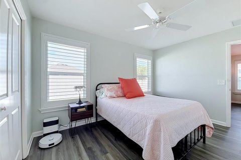 House in The Villages, Florida 2 bedrooms, 90.95 sq.m. № 2149728 - photo 16