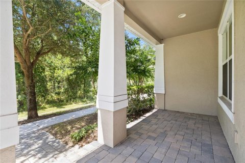 Townhouse in Winter Garden, Florida 3 bedrooms, 173.54 sq.m. № 2200490 - photo 4