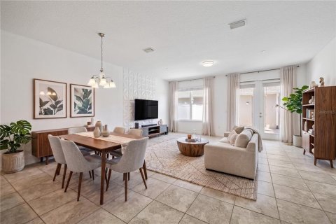 Townhouse in Winter Garden, Florida 3 bedrooms, 173.54 sq.m. № 2200490 - photo 19