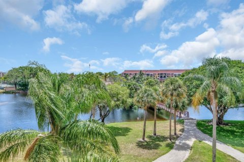 Copropriété à louer à Delray Beach, Floride: 2 chambres, 109.16 m2 № 2091265 - photo 3