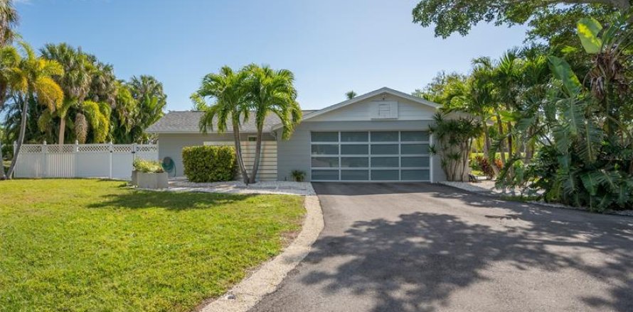 Casa en Longboat Key, Florida 2 dormitorios, 153.94 m2 № 357476