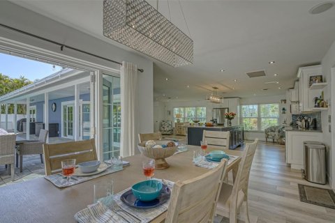 House in Longboat Key, Florida 2 bedrooms, 153.94 sq.m. № 357476 - photo 27