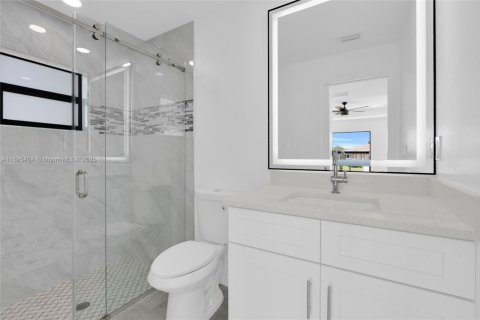 Commercial property in Lehigh Acres, Florida № 2035574 - photo 13