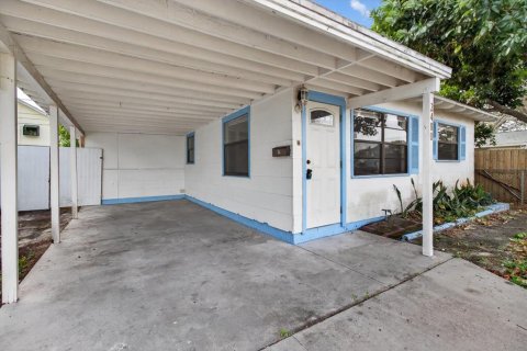 Villa ou maison à vendre à Saint Petersburg, Floride: 2 chambres, 51.28 m2 № 2103337 - photo 7