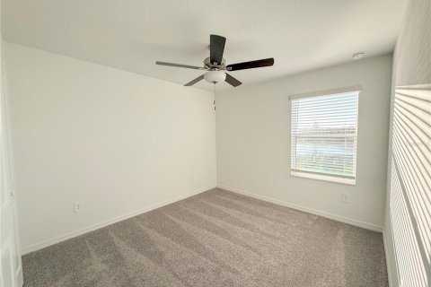 Townhouse in Land O' Lakes, Florida 3 bedrooms, 148.74 sq.m. № 2230177 - photo 8