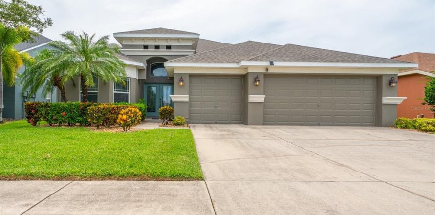 Casa en Ruskin, Florida 4 dormitorios, 281.49 m2 № 2156671