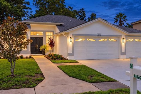 Casa en venta en Odessa, Florida, 3 dormitorios, 187.57 m2 № 2384132 - foto 2