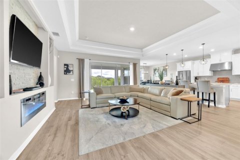 Casa en venta en Wesley Chapel, Florida, 5 dormitorios, 321.53 m2 № 2200645 - foto 4
