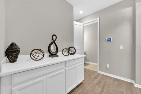 Casa en venta en Wesley Chapel, Florida, 5 dormitorios, 321.53 m2 № 2200645 - foto 26