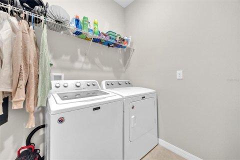 Casa en venta en Wesley Chapel, Florida, 5 dormitorios, 321.53 m2 № 2200645 - foto 25