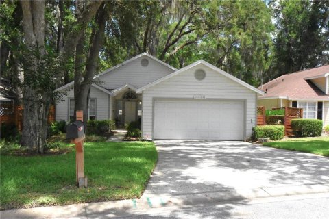 House in Newberry, Florida 2 bedrooms, 144.37 sq.m. № 1838902 - photo 1