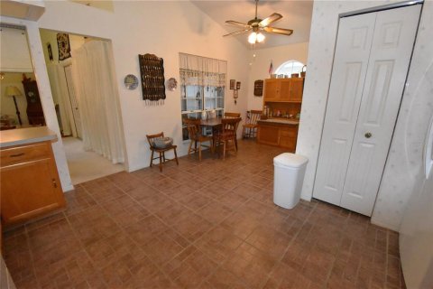 House in Newberry, Florida 2 bedrooms, 144.37 sq.m. № 1838902 - photo 17