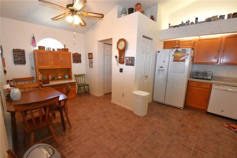 House in Newberry, Florida 2 bedrooms, 144.37 sq.m. № 1838902 - photo 14