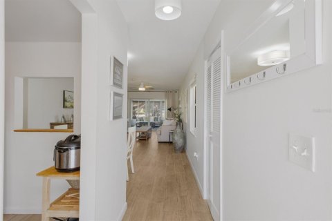Купить виллу или дом в Брейдентон, Флорида 4 комнаты, 94.39м2, № 1822612 - фото 3