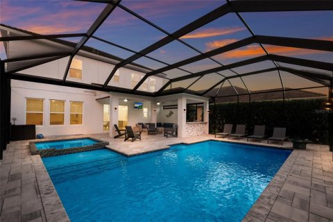 House in Lakewood Ranch, Florida 5 bedrooms, 269.97 sq.m. № 2143004 - photo 25