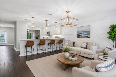 Adosado en venta en Tampa, Florida, 3 dormitorios, 205.31 m2 № 2226430 - foto 4