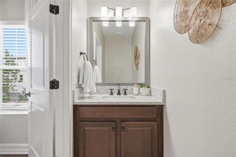 Adosado en venta en Tampa, Florida, 3 dormitorios, 205.31 m2 № 2226430 - foto 12