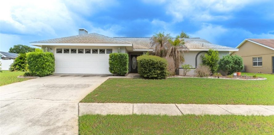 Casa en Lakeland, Florida 3 dormitorios, 171.4 m2 № 2157396