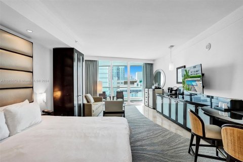 Copropriété à vendre à Miami Beach, Floride: 48.4 m2 № 2154774 - photo 2
