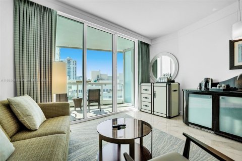 Copropriété à vendre à Miami Beach, Floride: 48.4 m2 № 2154774 - photo 3