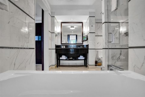 Copropriété à vendre à Miami Beach, Floride: 48.4 m2 № 2154774 - photo 20