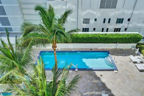 Copropriété à vendre à Miami Beach, Floride: 48.4 m2 № 2154774 - photo 13