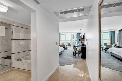 Copropriété à vendre à Miami Beach, Floride: 48.4 m2 № 2154774 - photo 10