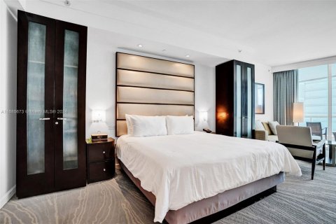 Copropriété à vendre à Miami Beach, Floride: 48.4 m2 № 2154774 - photo 12