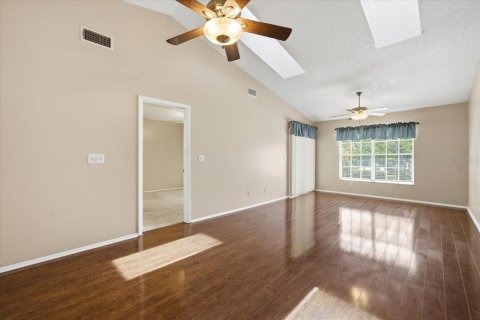 Adosado en venta en Treasure Island, Florida, 2 dormitorios, 85.47 m2 № 2095745 - foto 17