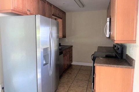 Villa ou maison à louer à Orlando, Floride: 3 chambres, 111.76 m2 № 2111103 - photo 3