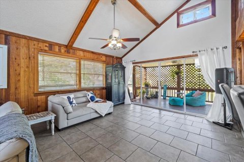 House in Palm Coast, Florida 3 bedrooms, 150.87 sq.m. № 1690145 - photo 9
