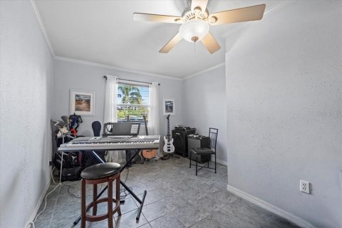 House in Palm Coast, Florida 3 bedrooms, 150.87 sq.m. № 1690145 - photo 22